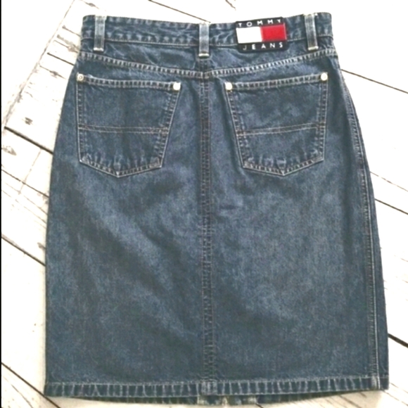 ♦️VINTAGE Tommy Jeans Snap Button Denim Skirt♦️ - Picture 2 of 7